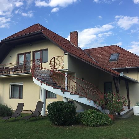 Maria Apartmanhaz Залакарош Экстерьер фото