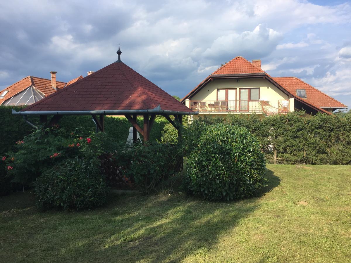 Maria Apartmanhaz Залакарош Экстерьер фото
